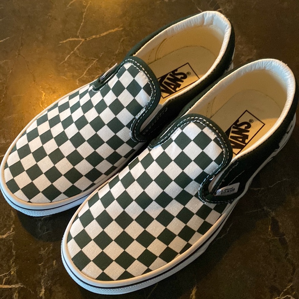 Kids vans slip on size 2